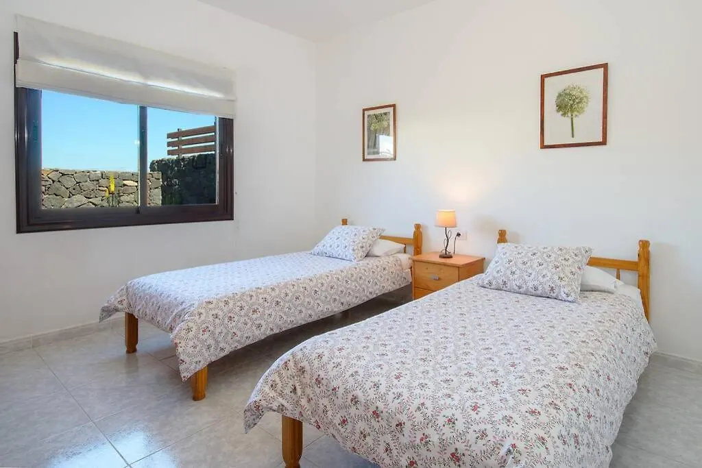 Casa Gasparini Tahiche 0*,